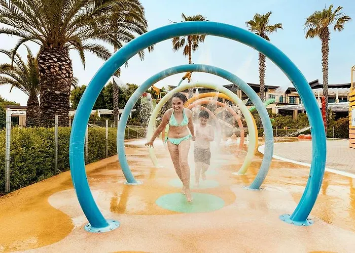 Falkensteiner Club Funimation Calabria Szálloda